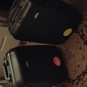 Samsonite Suitcase Bundle